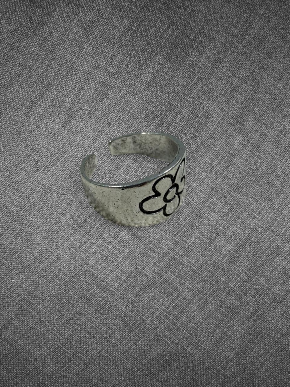 Vintage Style Daisy Flower Adjustable Silver Tone Ring - Picture 7 of 7